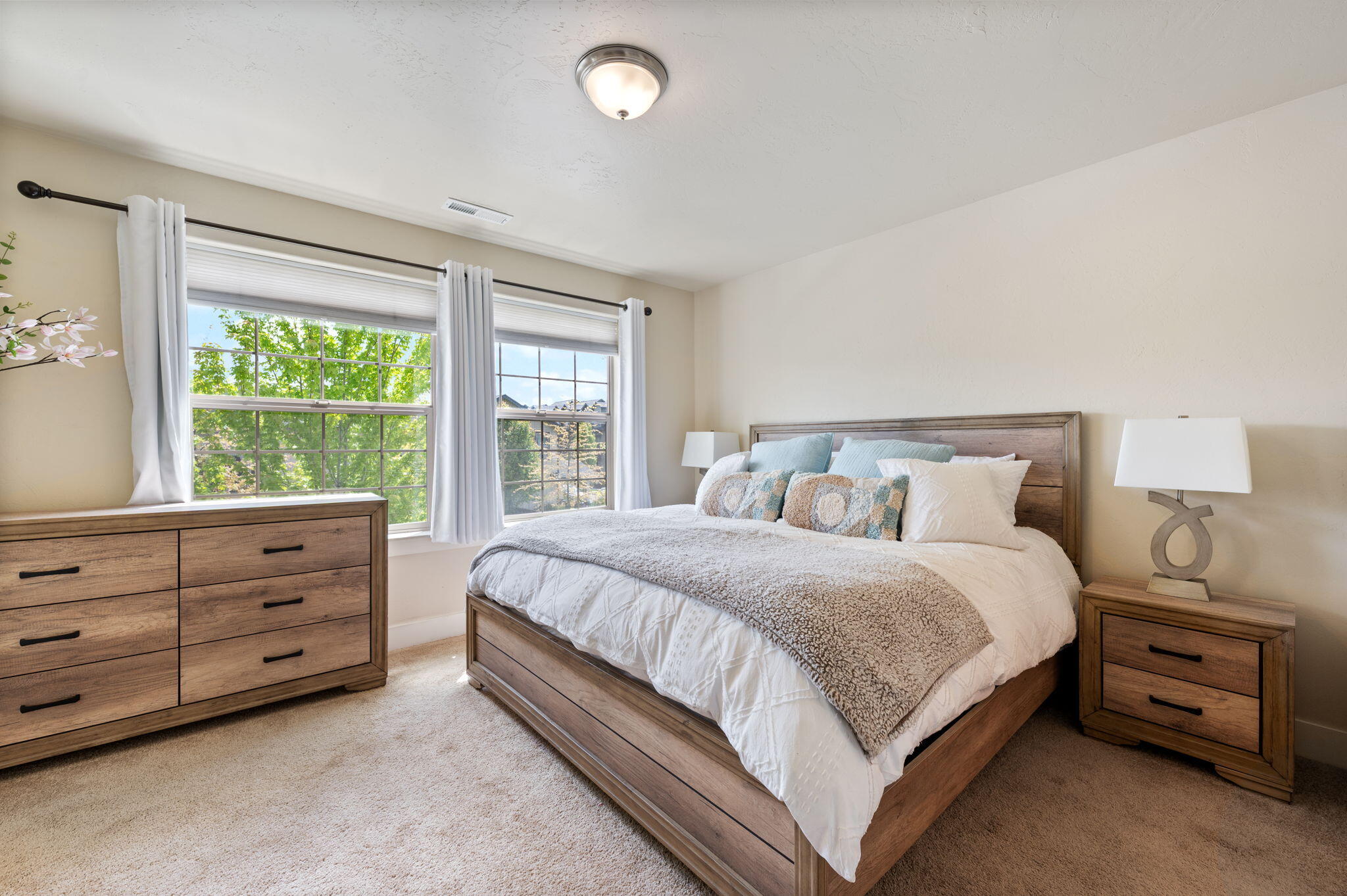 Empire Crossing - Residential