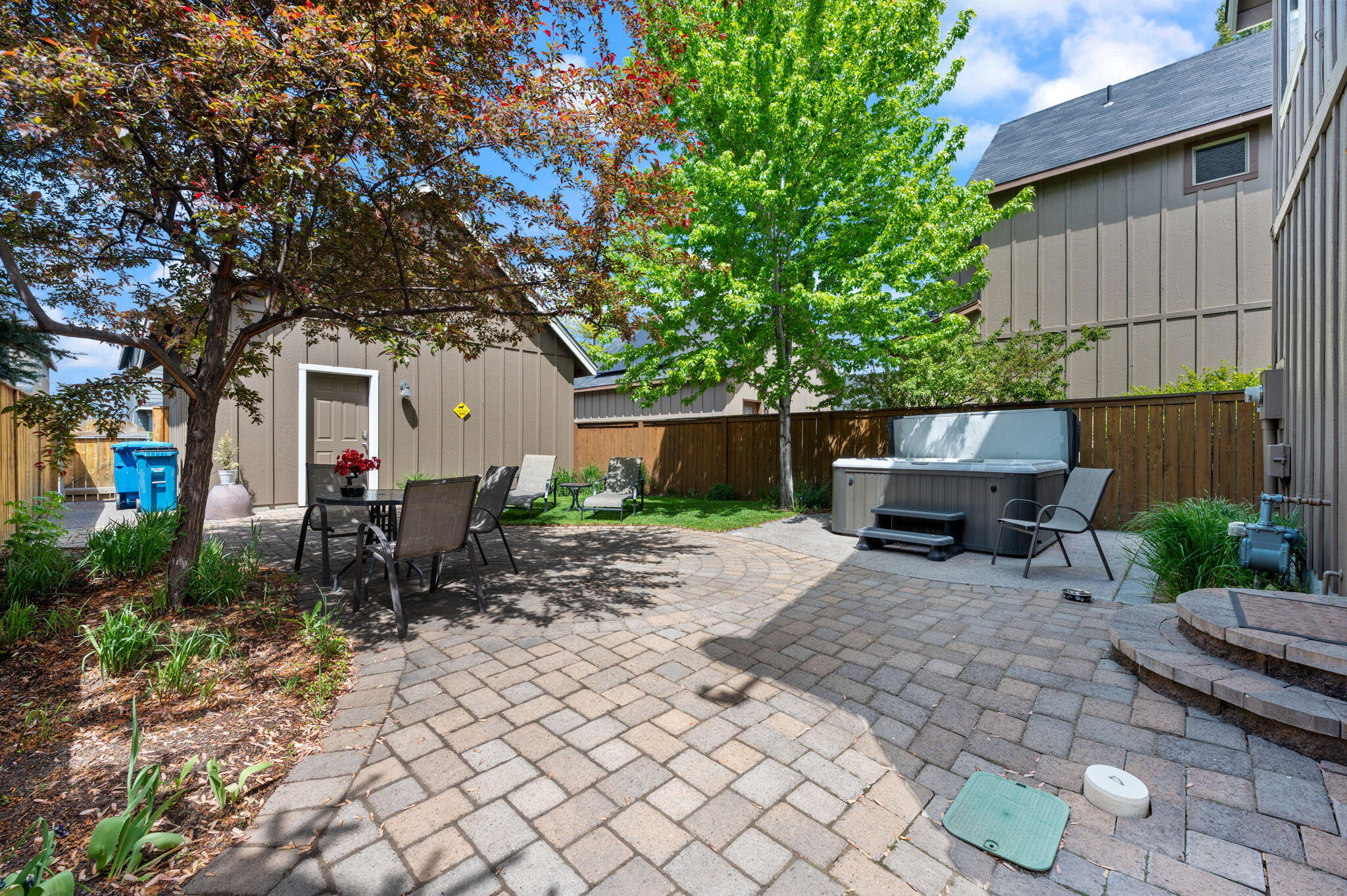 Empire Crossing - Residential