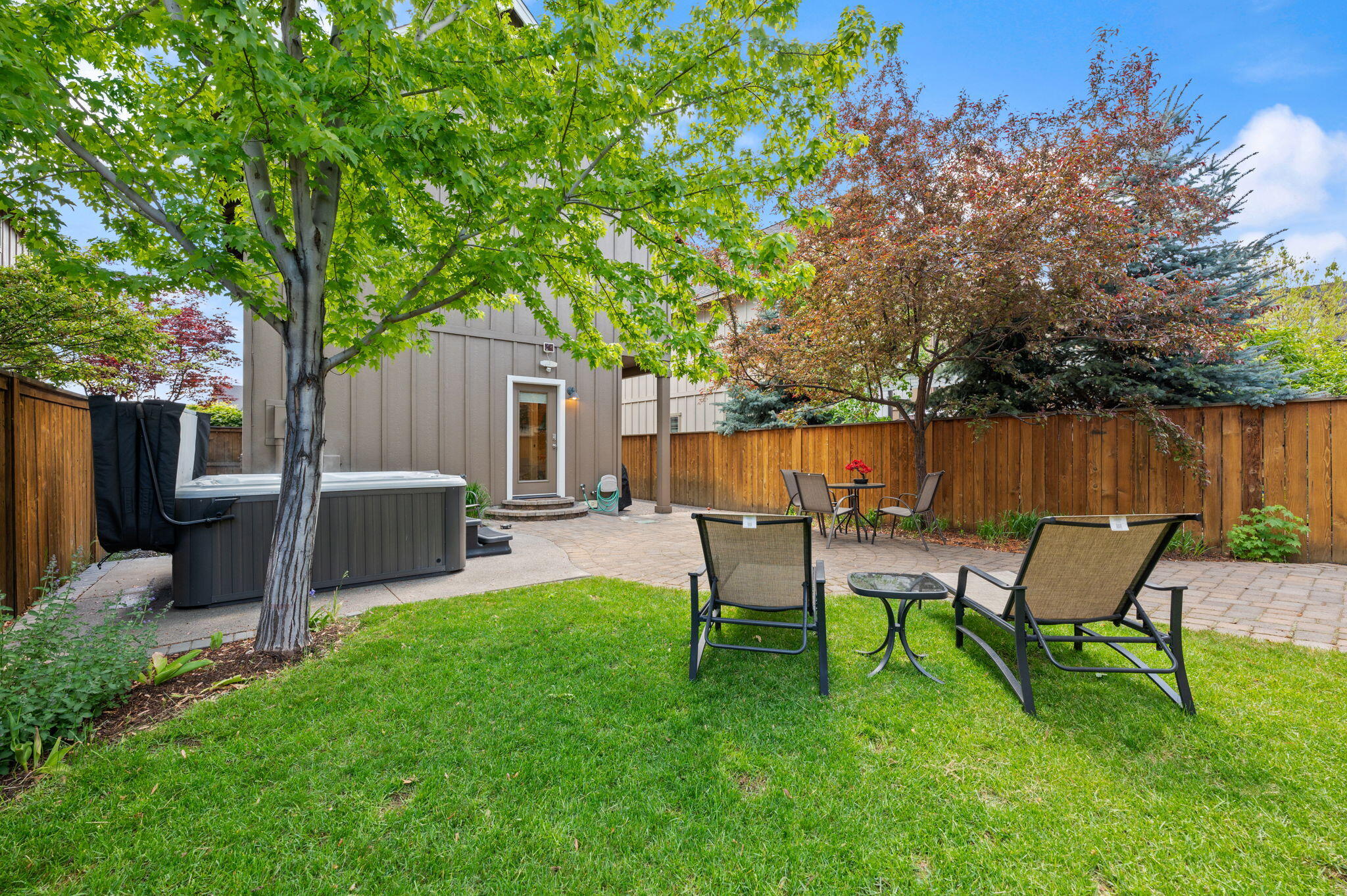 Empire Crossing - Residential