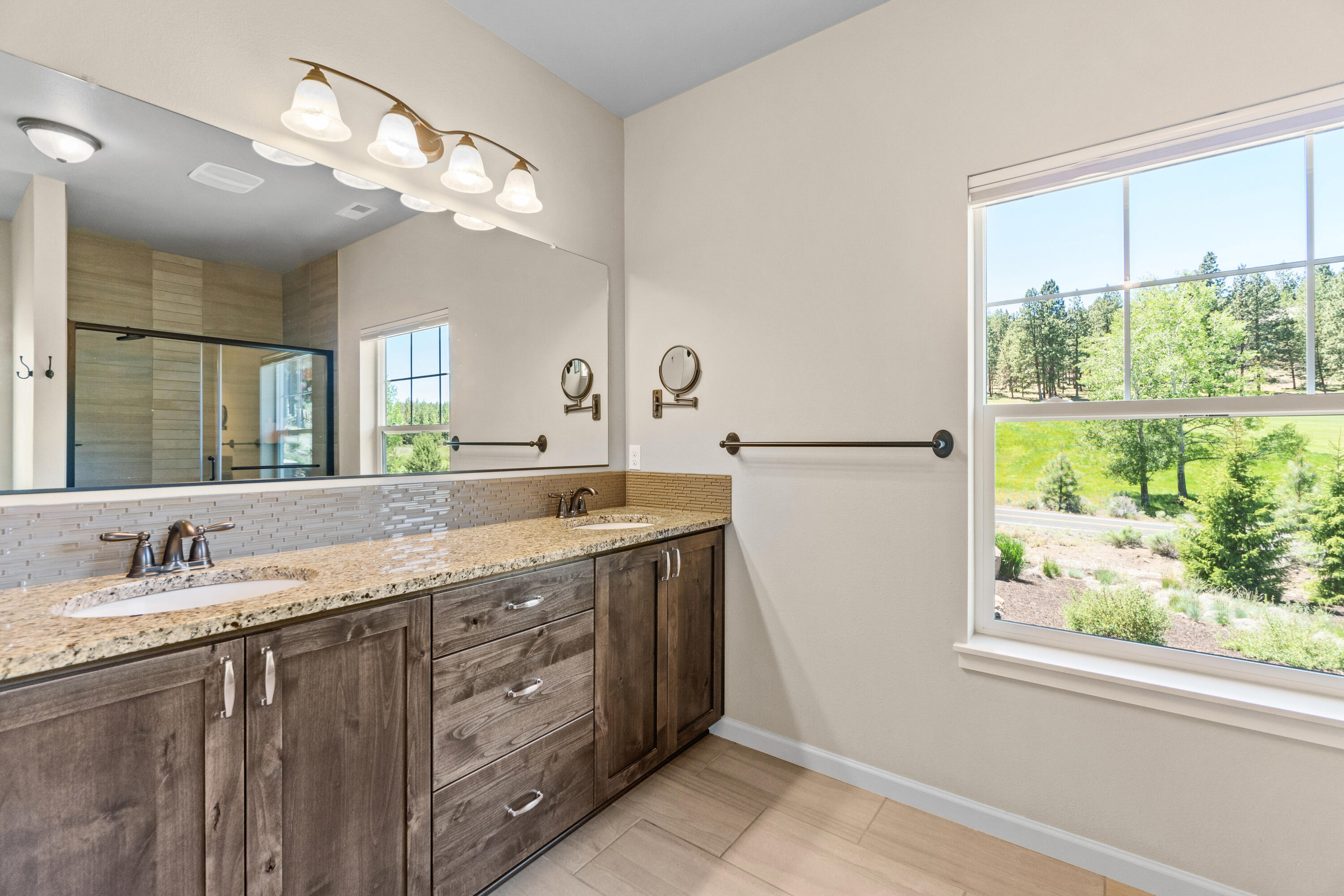 Awbrey Glen - Residential