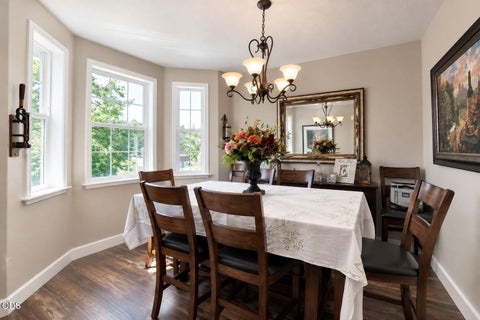Tiny photo for 4110 Hemlock Drive, Medford, OR 97504 (MLS # 220226649)