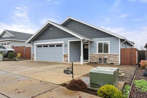 Tiny photo for 1758 Pearl Eye Lane, Medford, OR 97504 (MLS # 220213011)