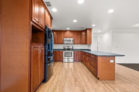 Tiny photo for 1758 Pearl Eye Lane, Medford, OR 97504 (MLS # 220213011)