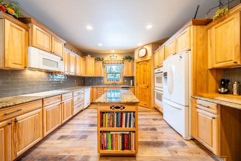 Tiny photo for 16120 Burgess Road, La Pine, OR 97739 (MLS # 220216621)