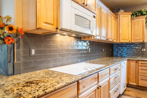 Tiny photo for 16120 Burgess Road, La Pine, OR 97739 (MLS # 220216621)