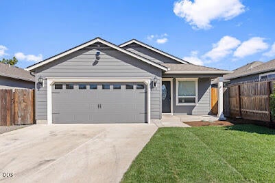 Photo of 816 Nicholas Lee Drive, Medford, OR 97501 (MLS # 220228183)