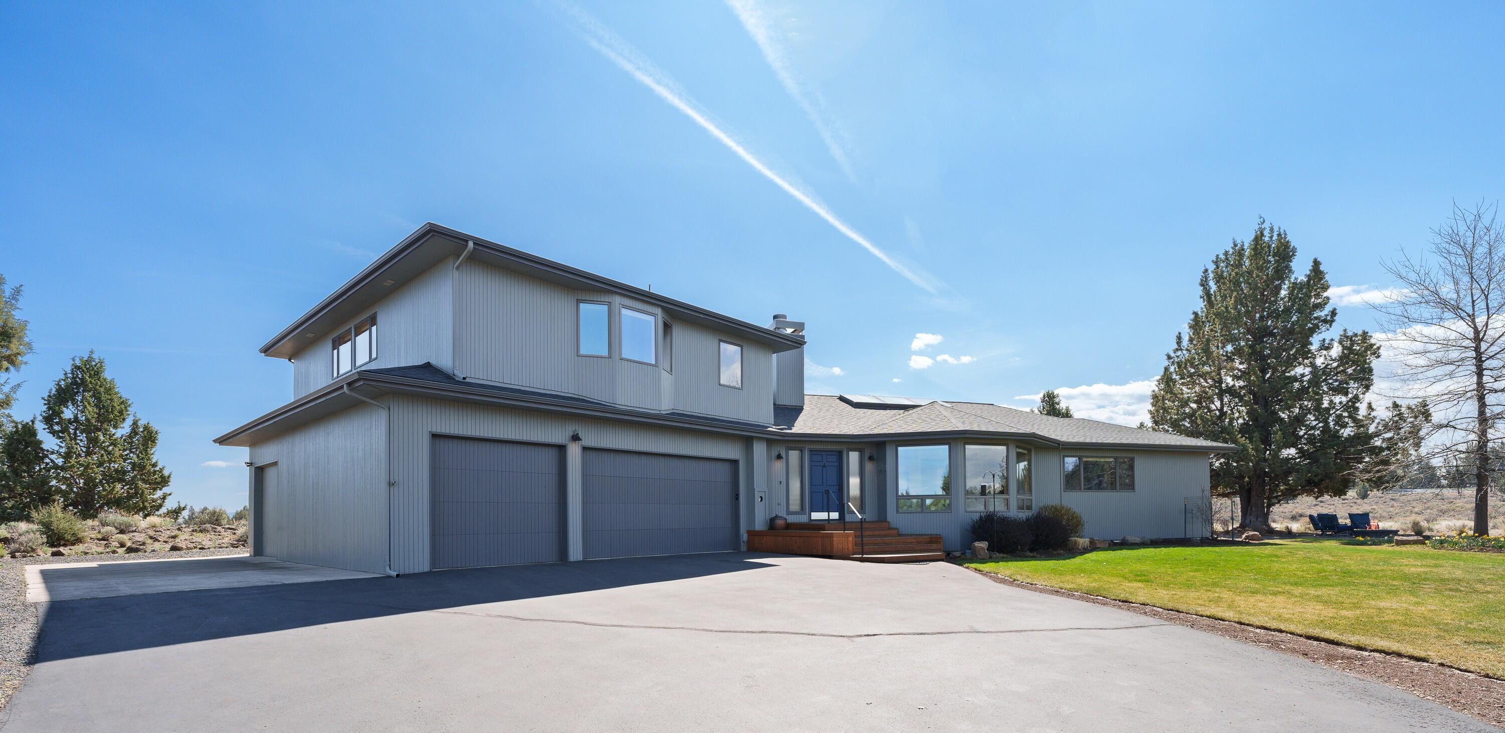 61280 Mountain Breezes Court