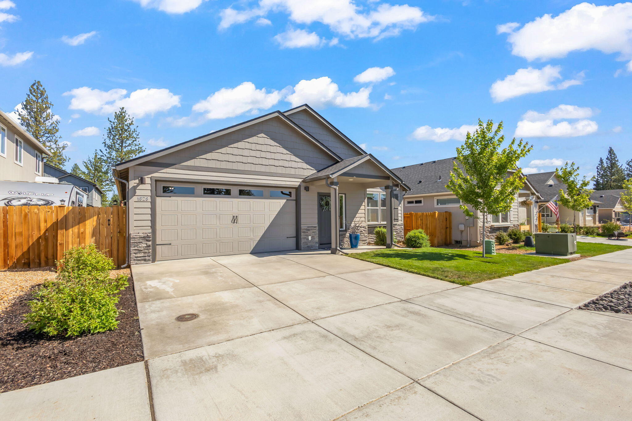 Mckenzie Meadow Vill - Residential