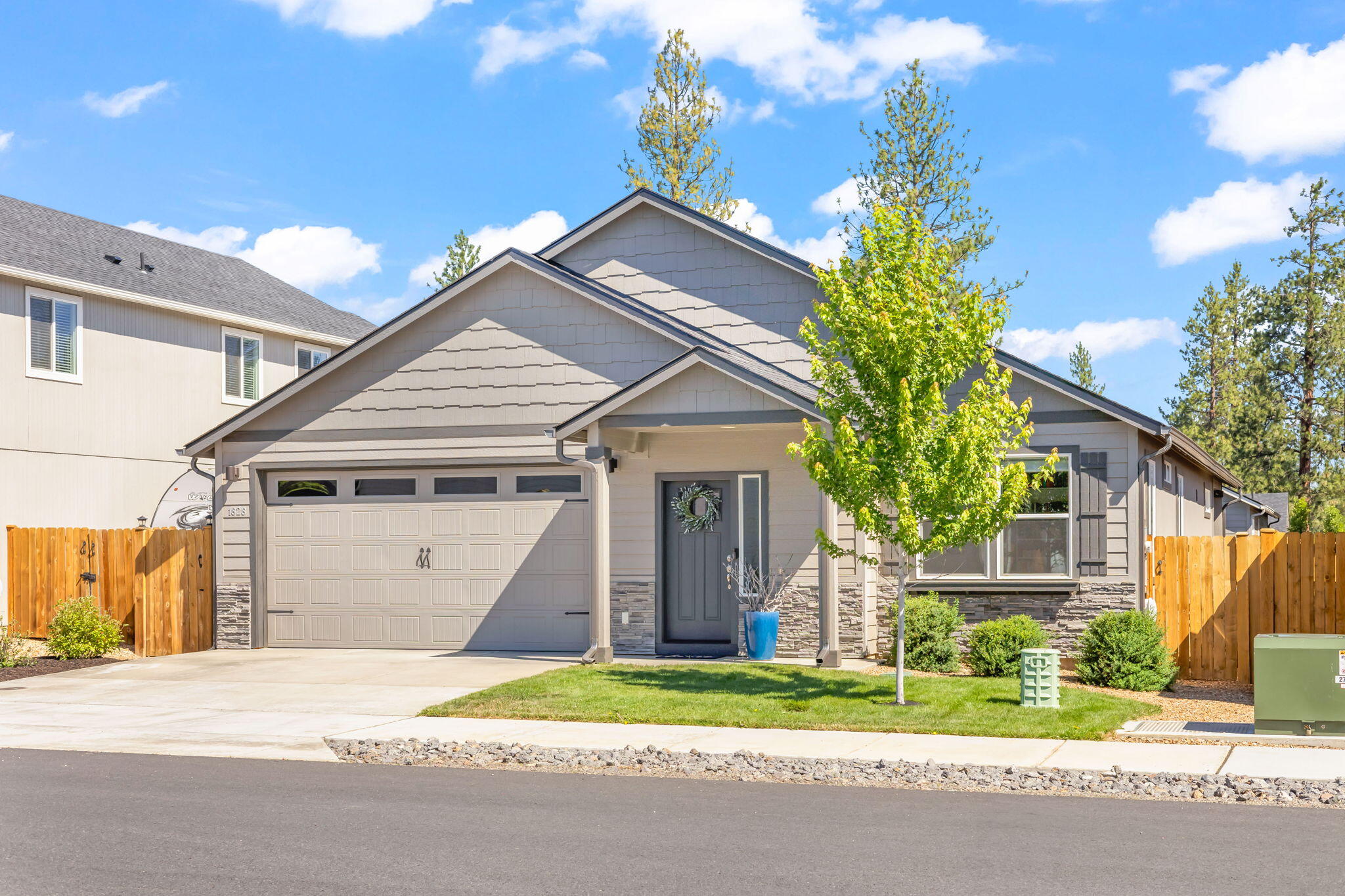 Mckenzie Meadow Vill - Residential