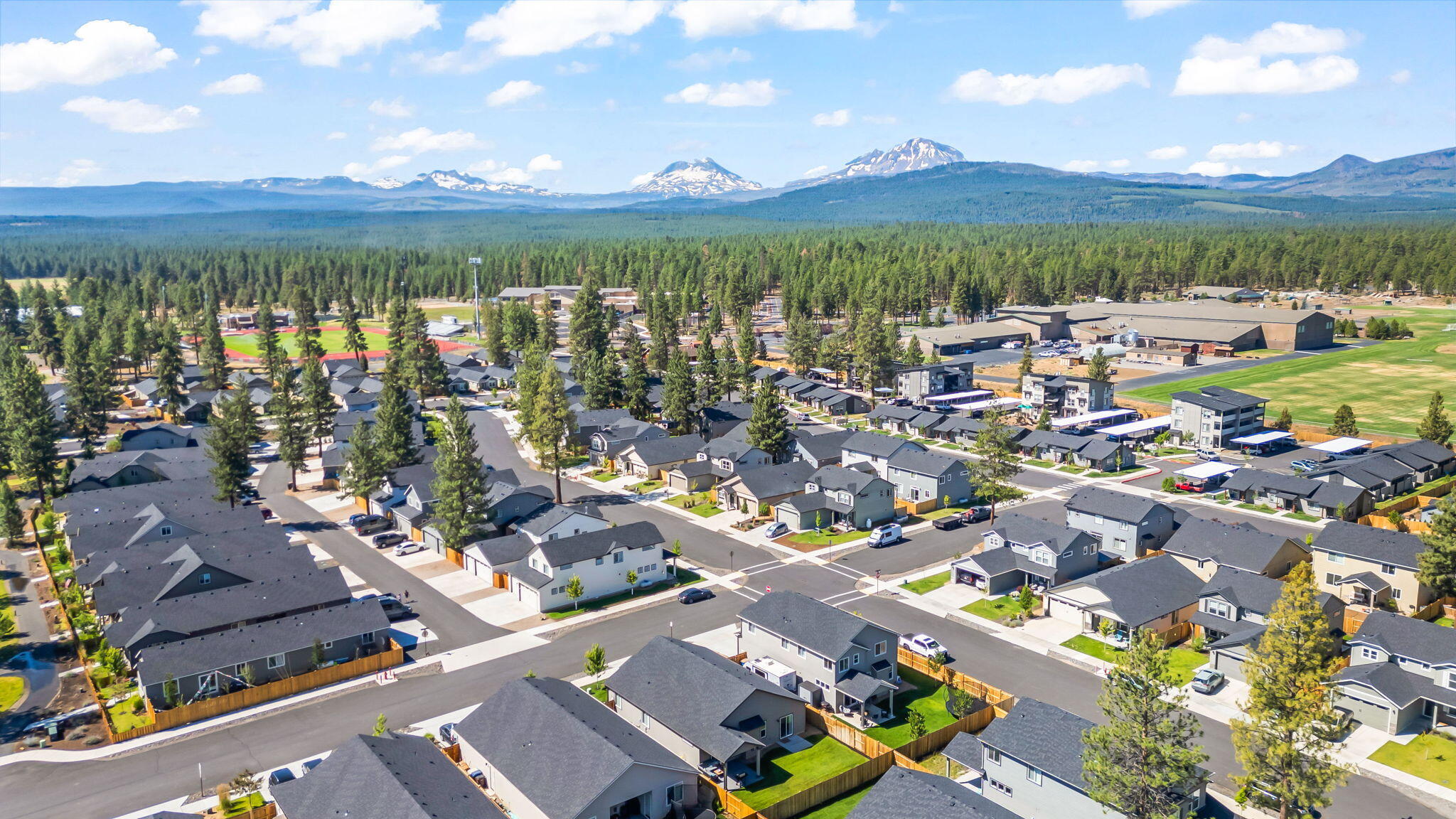 Mckenzie Meadow Vill - Residential