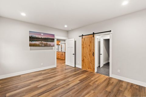 Tiny photo for 17008 Sharp Drive, Bend, OR 97707 (MLS # 220215069)