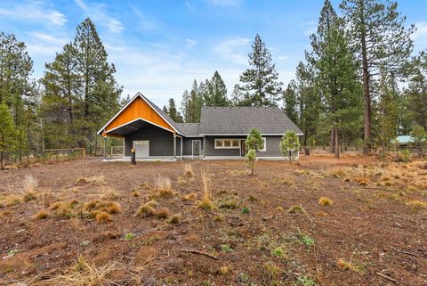 Tiny photo for 17008 Sharp Drive, Bend, OR 97707 (MLS # 220215069)