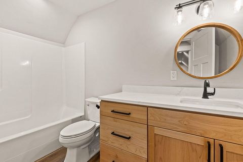 Tiny photo for 17008 Sharp Drive, Bend, OR 97707 (MLS # 220215069)