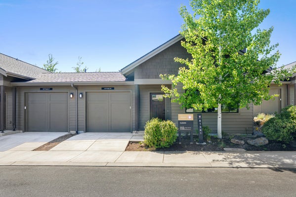 61261 TETHEROW DR # 28, BEND, OR 97702 - Image 672b05d5fa98e94e78ad8de4a2b2116d/2992955010