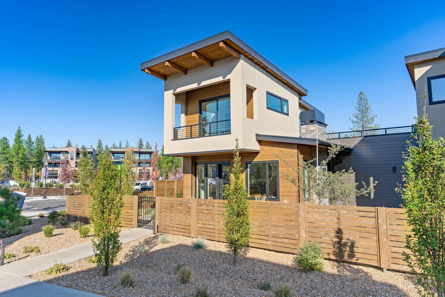 3312 NW Celilo Lane Lot 154