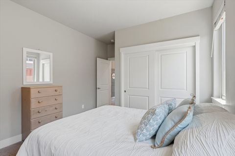 Tiny photo for 855 NE Hudspeth Circle, Prineville, OR 97754 (MLS # 220221649)
