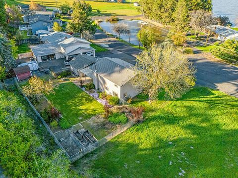 Tiny photo for 2318 Marina Drive, Klamath Falls, OR 97601 (MLS # 220220136)