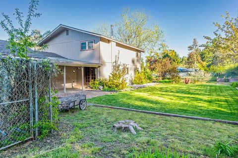 Tiny photo for 2318 Marina Drive, Klamath Falls, OR 97601 (MLS # 220220136)