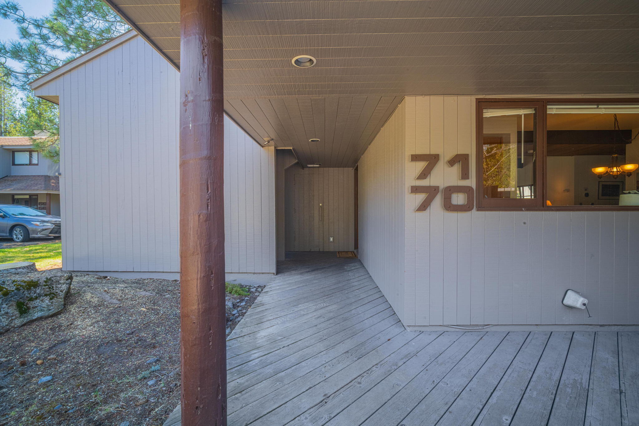 17737 Meadow House Court 70