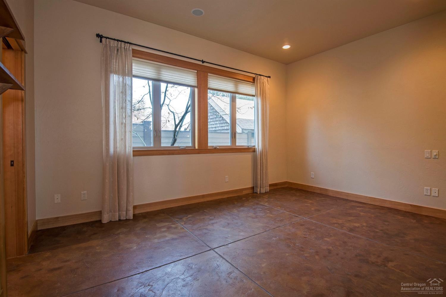 Boulevard - Residential