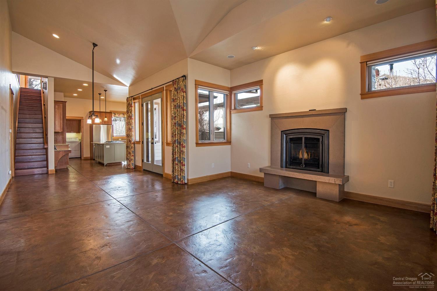 Boulevard - Residential