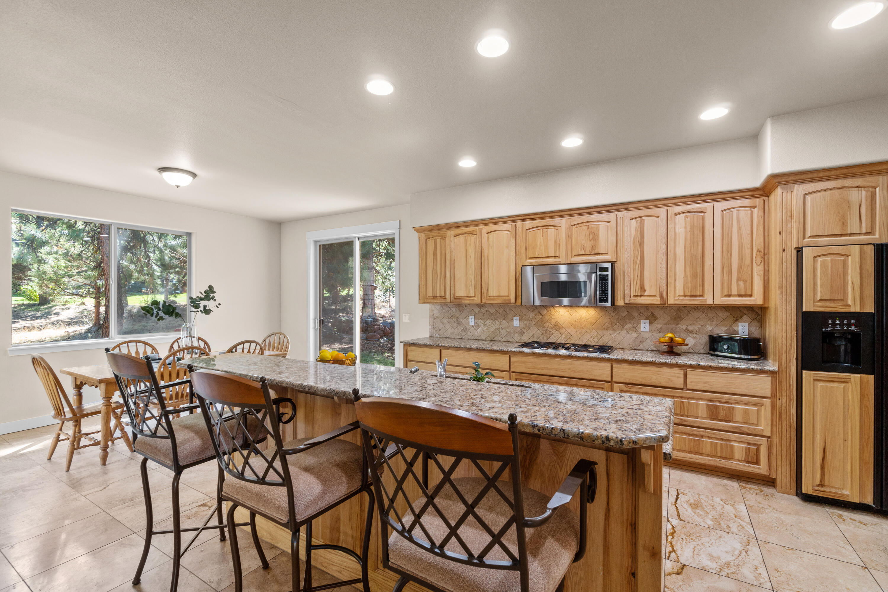 Skyliner Summit - Residential