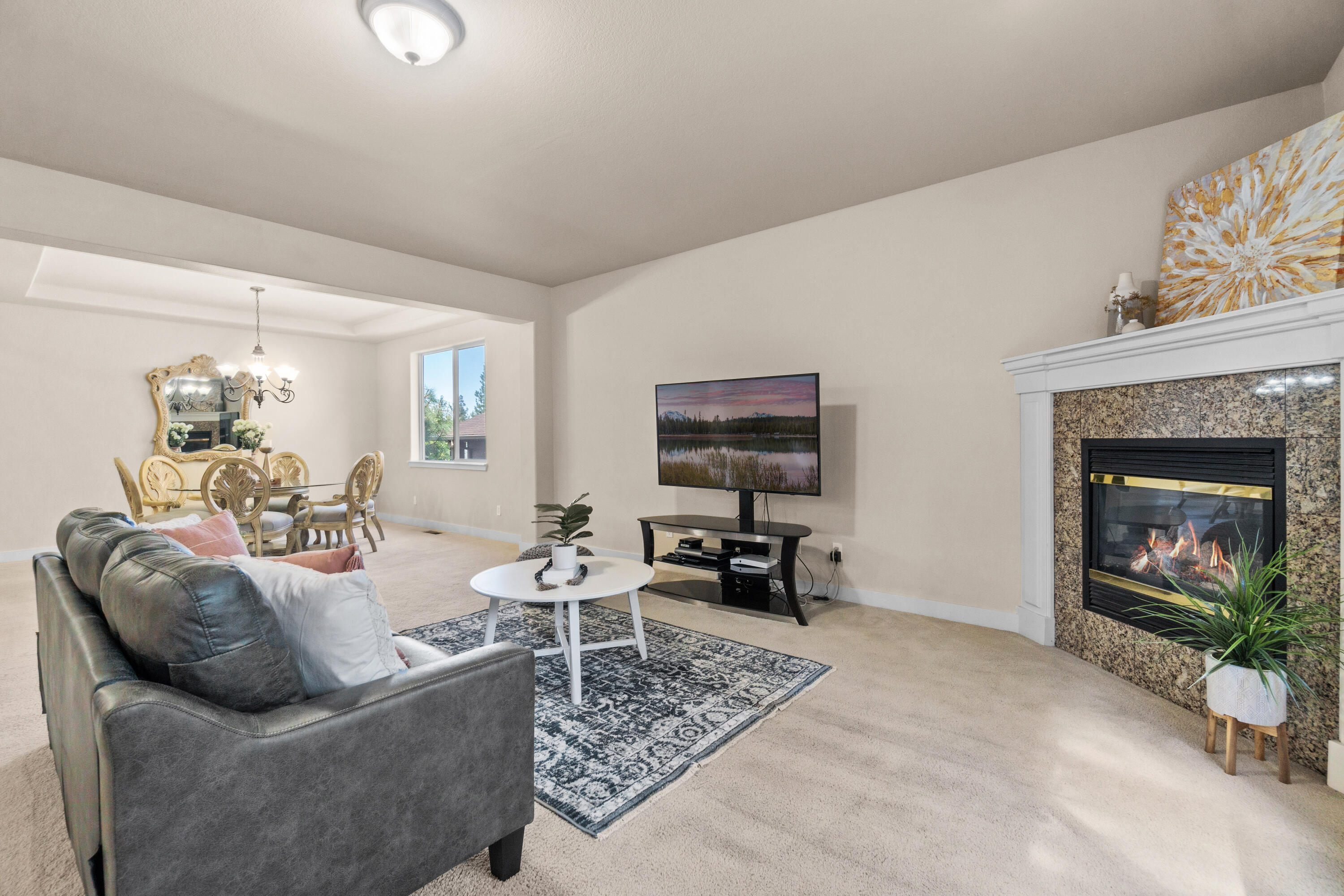 Skyliner Summit - Residential