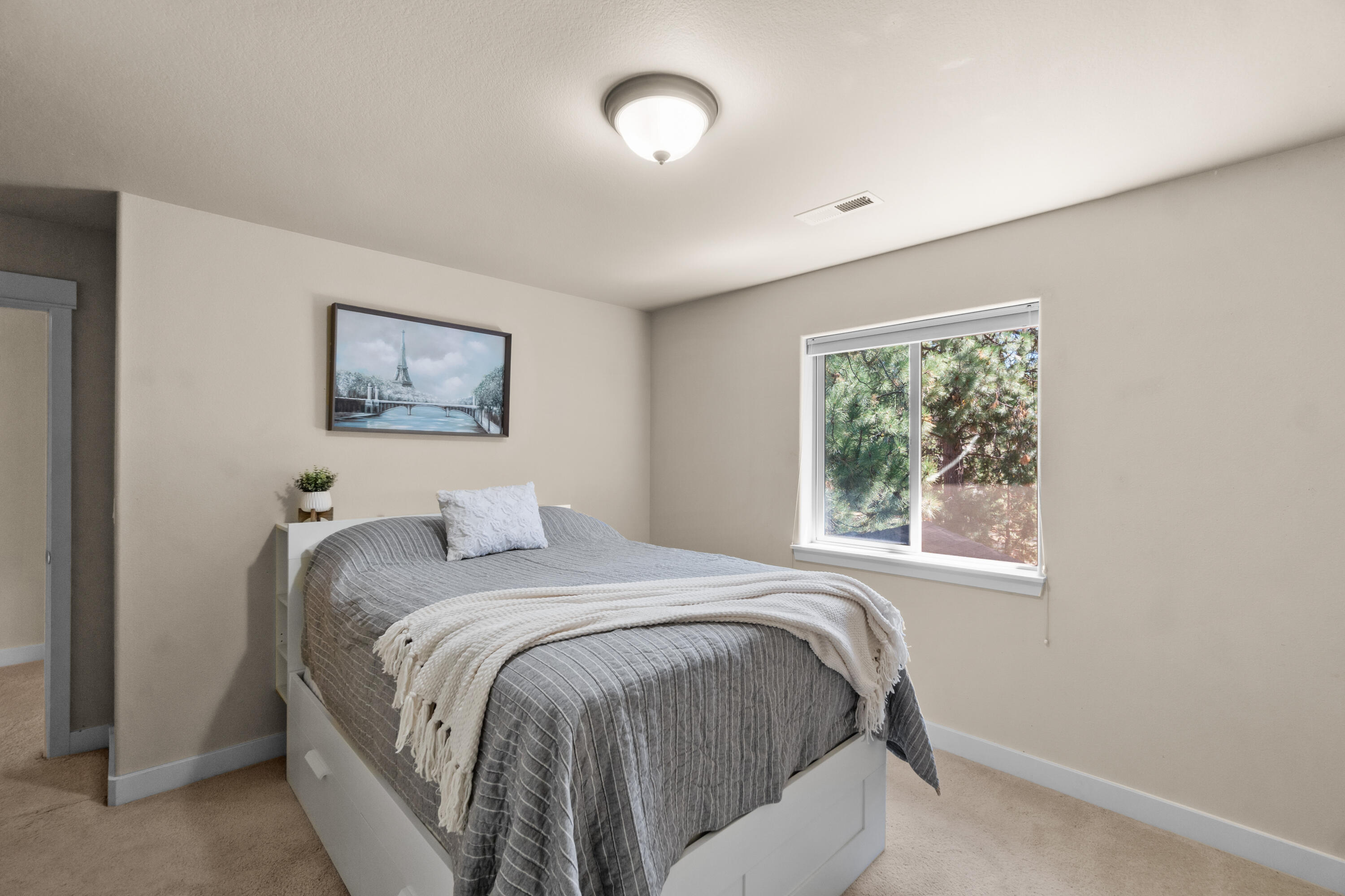 Skyliner Summit - Residential