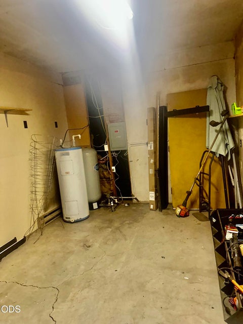 Tiny photo for 51530 Riverland Avenue, La Pine, OR 97739 (MLS # 220227132)