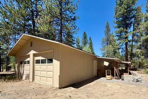 Tiny photo for 51530 Riverland Avenue, La Pine, OR 97739 (MLS # 220227132)