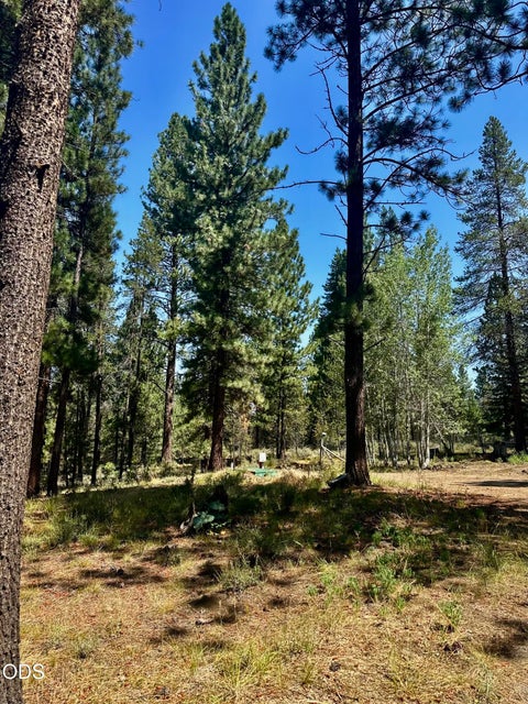 Tiny photo for 51530 Riverland Avenue, La Pine, OR 97739 (MLS # 220227132)