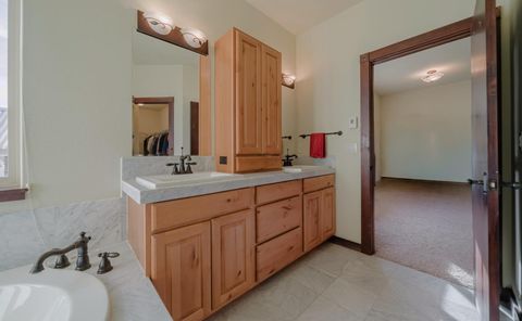 Tiny photo for 25451 Alfalfa Market Road NE, Bend, OR 97701 (MLS # 220211187)