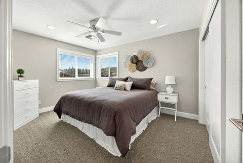 Tiny photo for 2315 Robertson Crest Crst, Grants Pass, OR 97527 (MLS # 220219690)