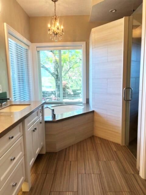Tiny photo for 2315 Robertson Crest Crst, Grants Pass, OR 97527 (MLS # 220219690)