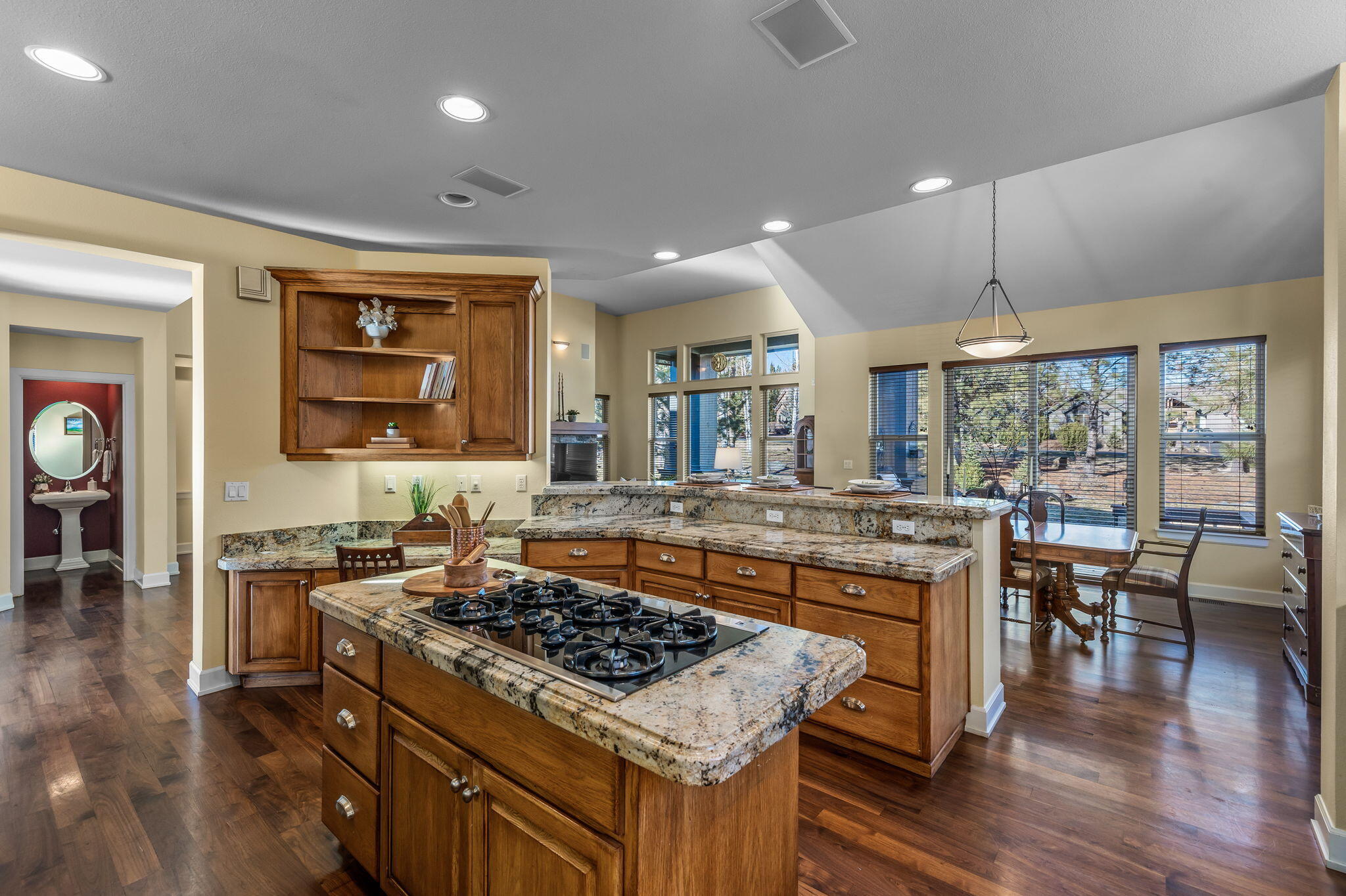 Broken Top - Residential