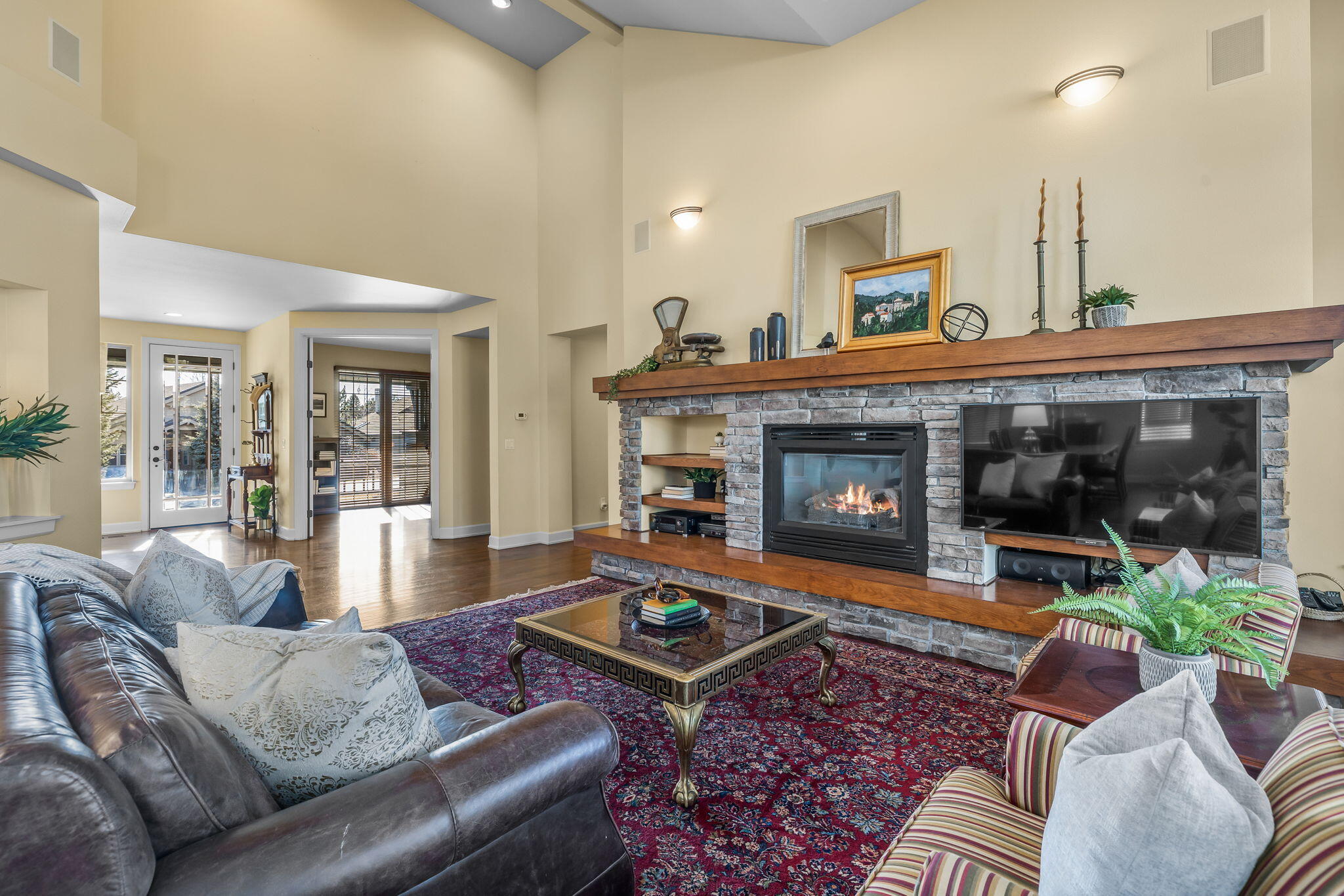 Broken Top - Residential