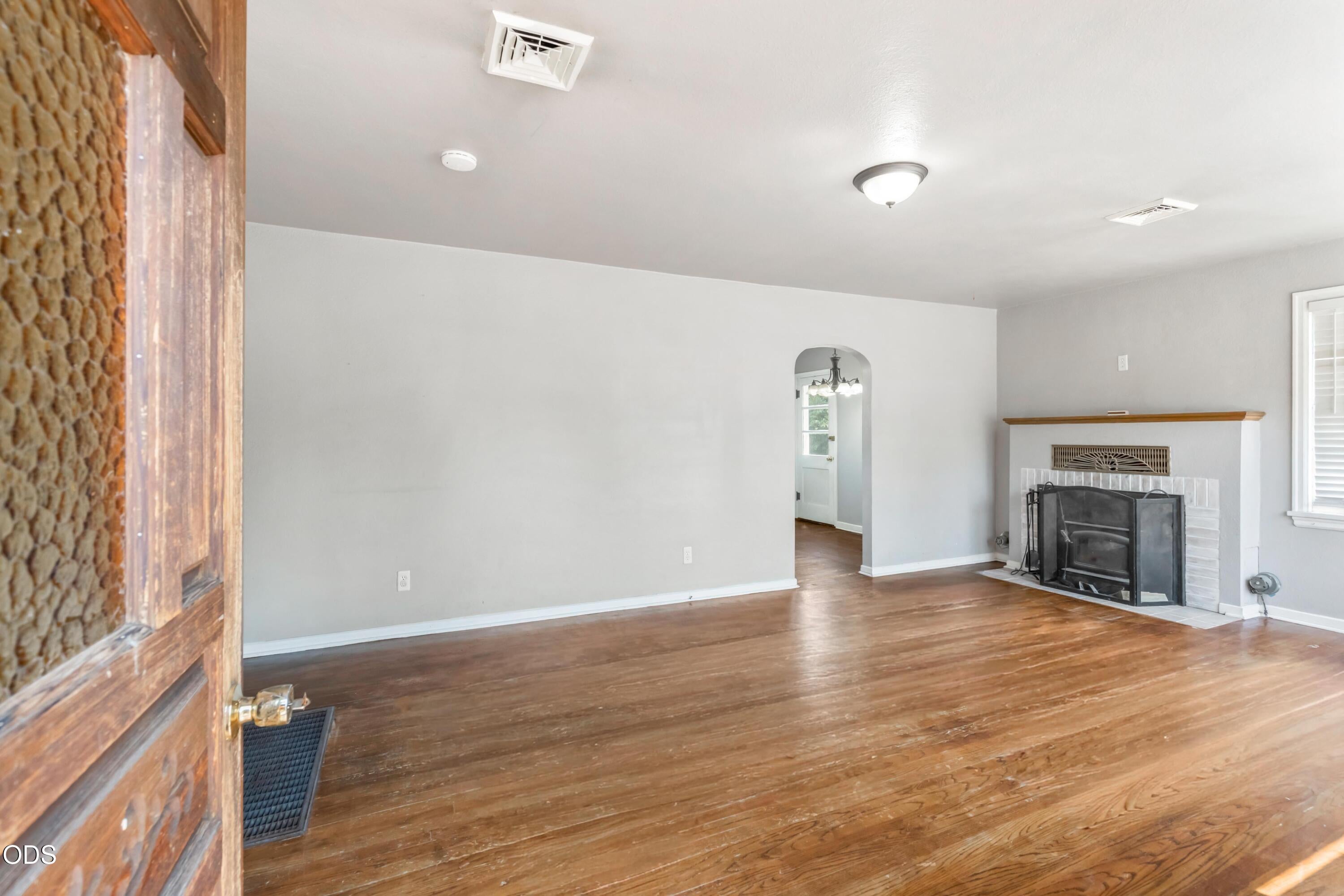 585 SE 4th Street