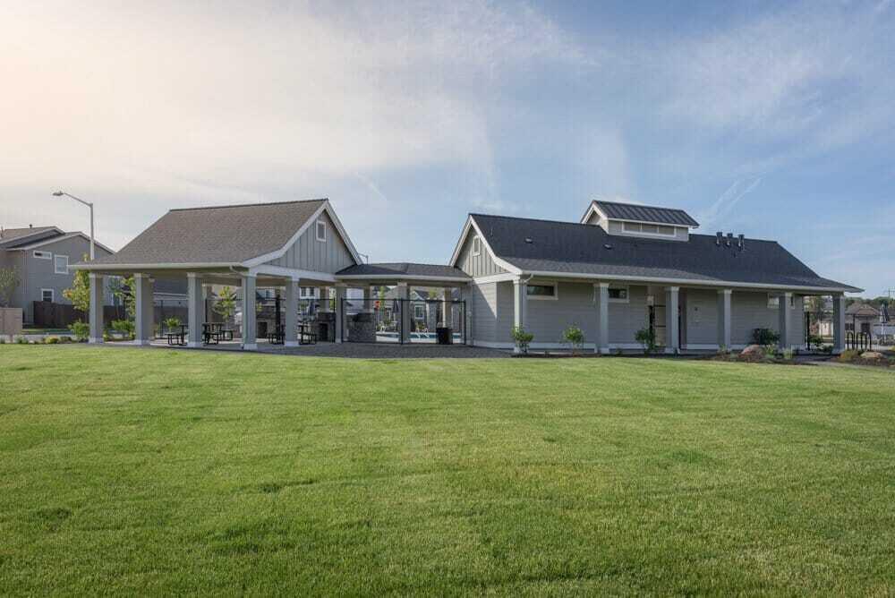 Triple Ridge - Residential