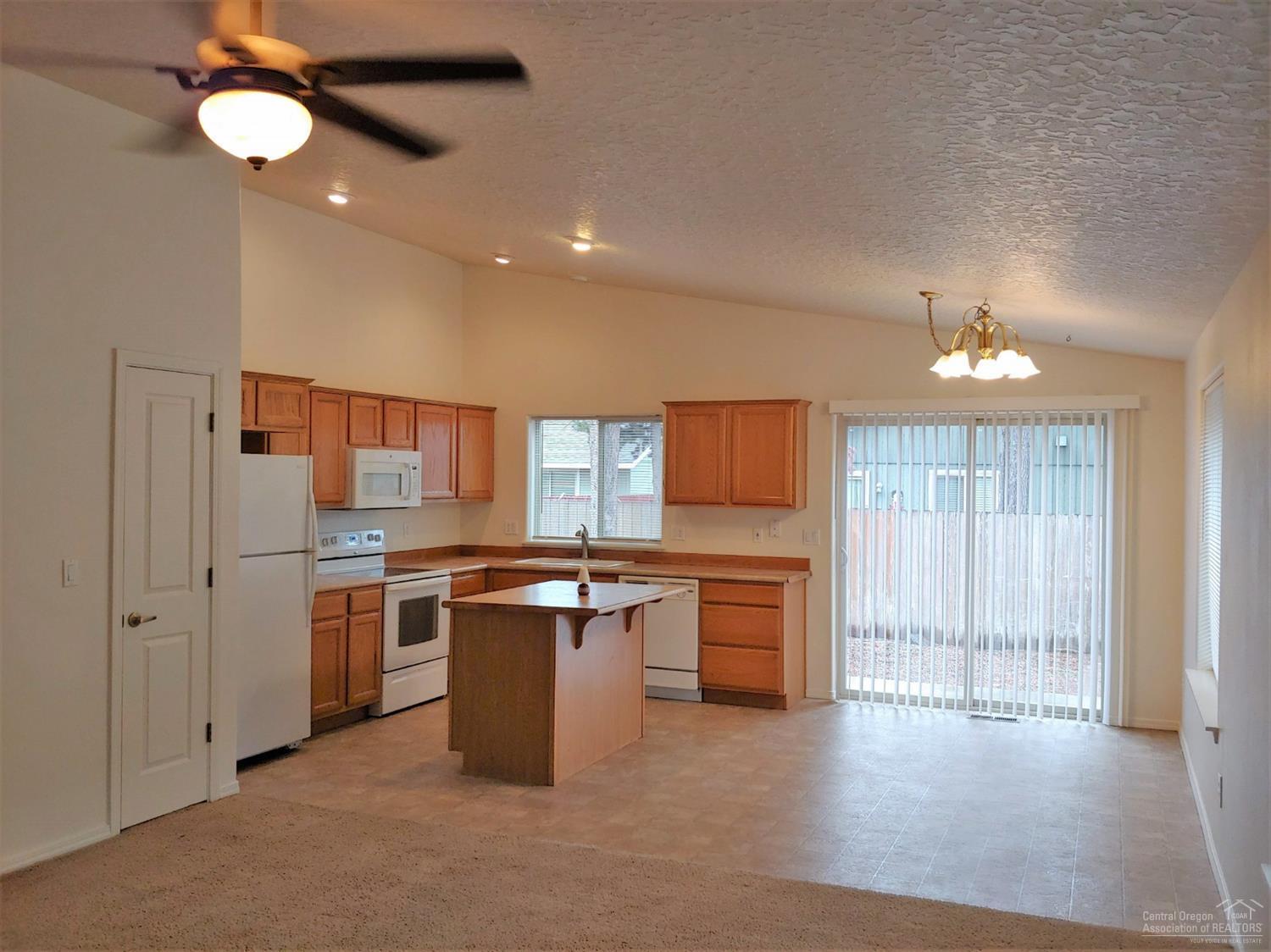 Huntington Meadows - Residential