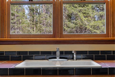 Tiny photo for 52140 Elderberry Lane, La Pine, OR 97739 (MLS # 220221137)
