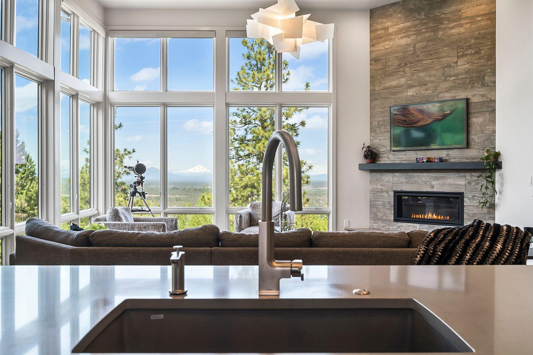 Awbrey Butte - Residential