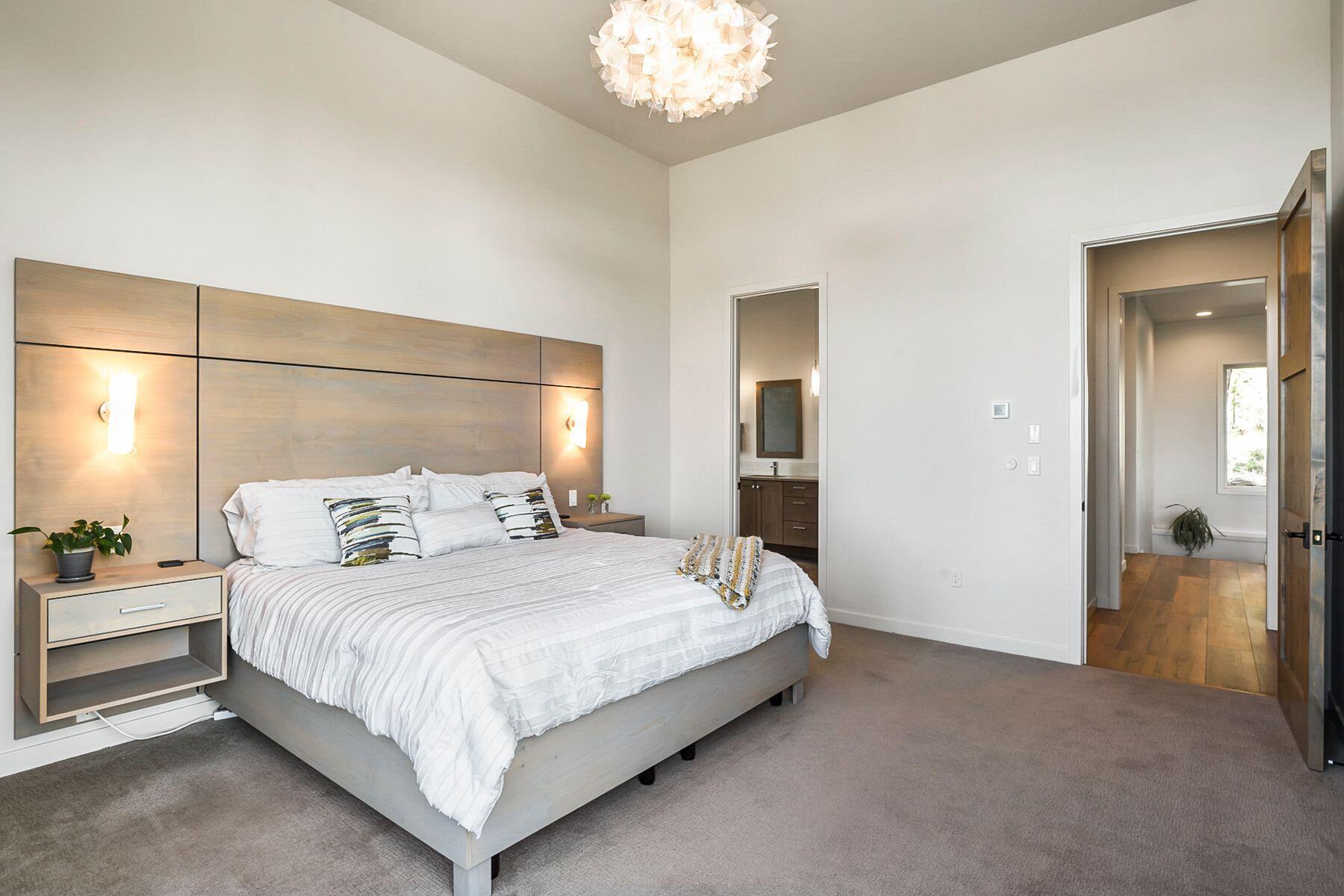 Awbrey Butte - Residential