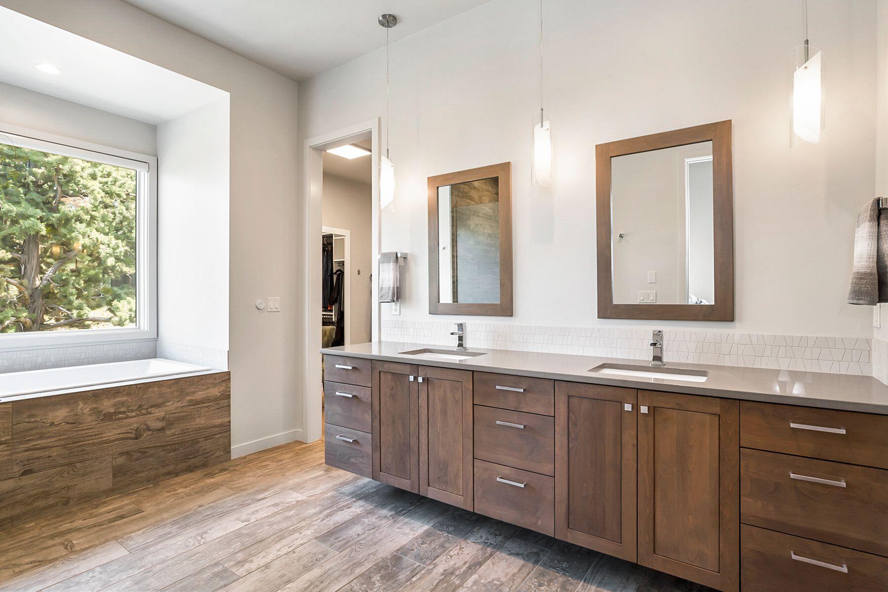 Awbrey Butte - Residential