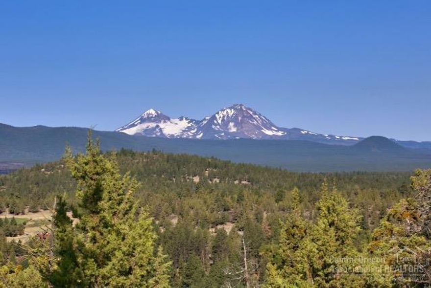 Step onto your own private oasis with unobstructed Cascade Mt. Views and take in the fresh air as you plan your dream home. Extraordinary opportunity to build in one of the best locations in Bend on an impressive acre lot located minutes from downtown with privacy, seclusion, beautiful ponderosa pines and impressive Mt. Views. Enjoy the peaceful surroundings while also taking advantage of all the amenities including tennis court, park, walking paths and direct access to the Deschutes River Trail.