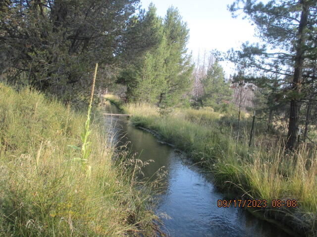 Mt. Scott Meadow - Land