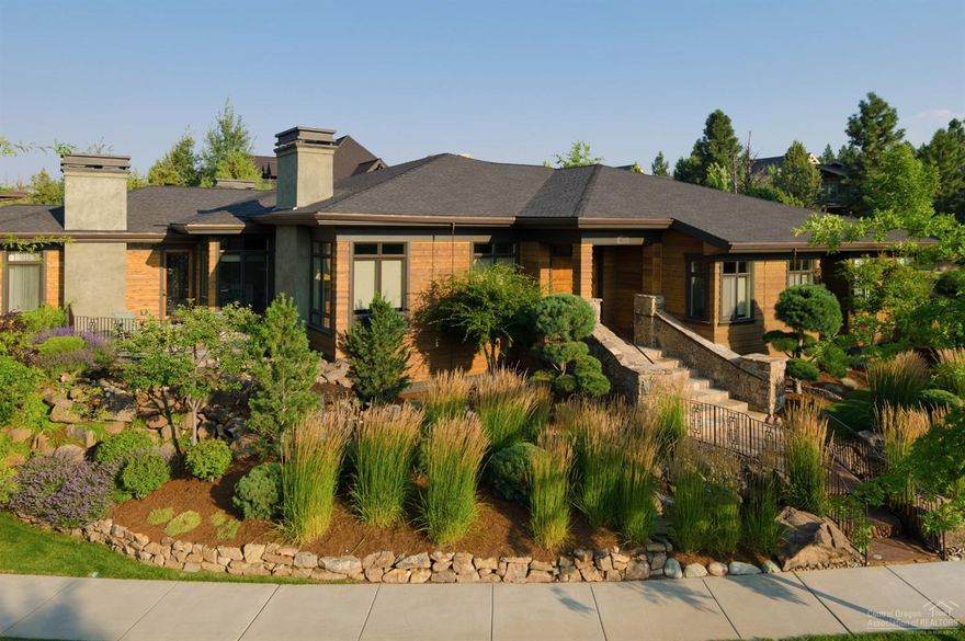 Luxurious, hard to find single level home in beautiful Awbrey Park. Completely custom throughout with top of the line finish, this COBA 2007 Tour of Homes took best of Show and won in 7 of 8 categories including Best Kitchen, Master and Interior Design.