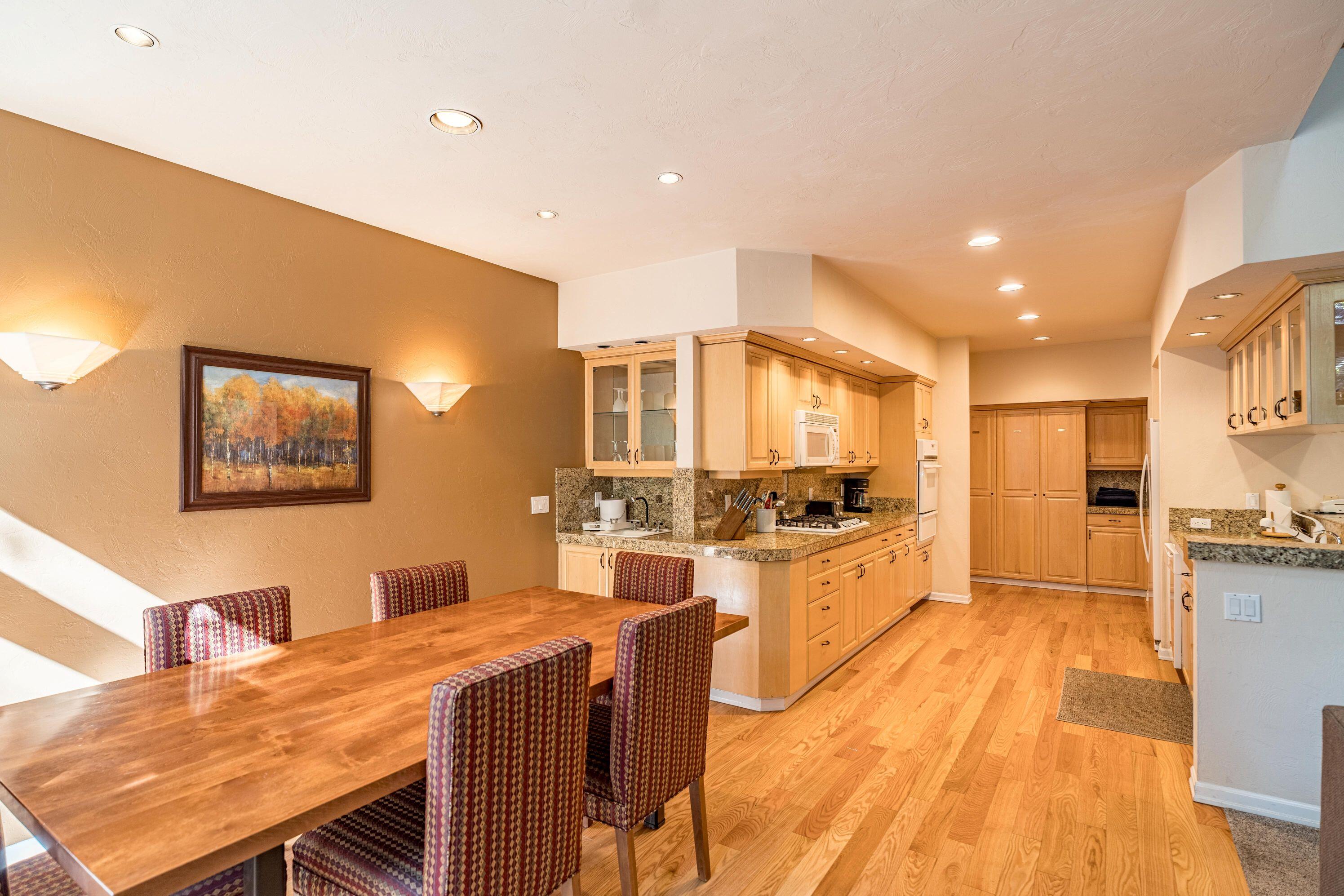 StoneTH - Residential