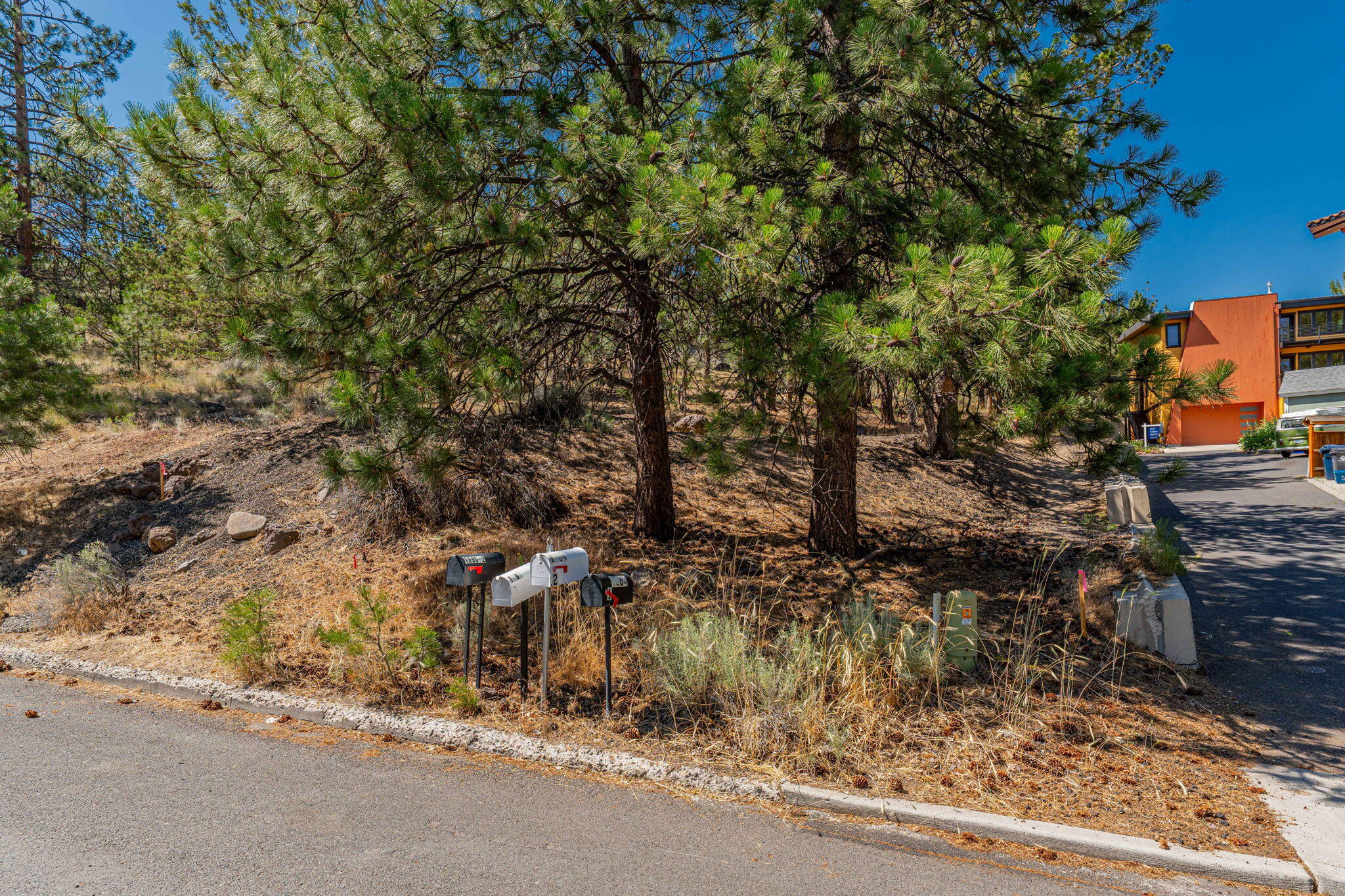 Knoll Heights - Land