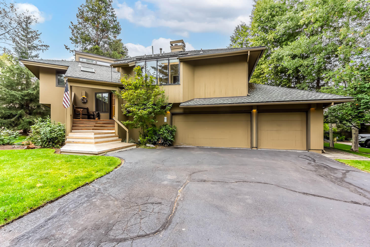 Fairway Crest Village - Residential