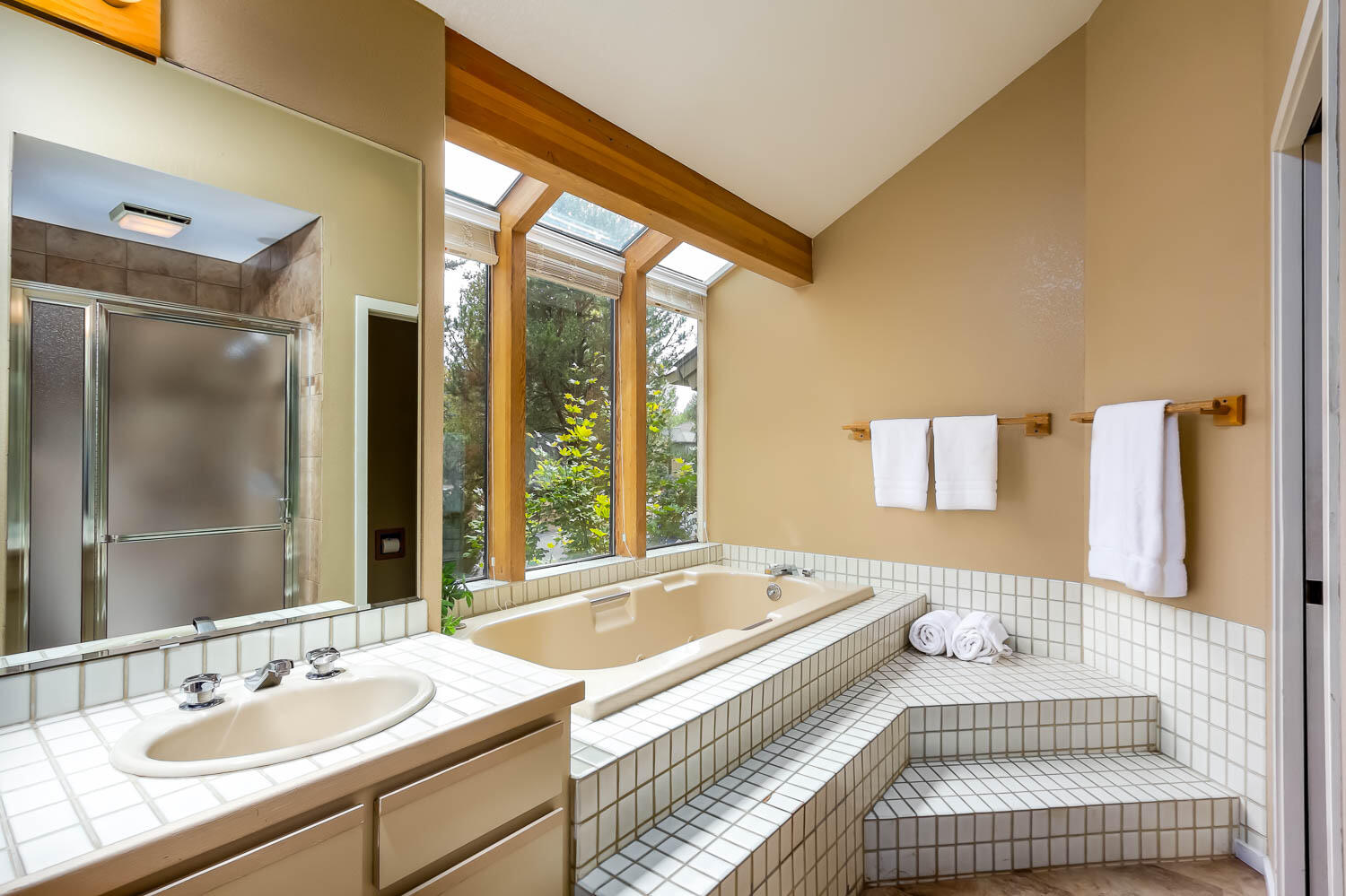 Fairway Crest Village - Residential